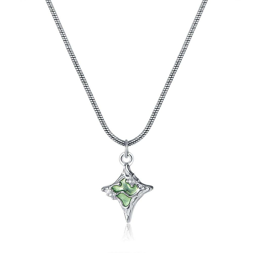 Asura-Wrapped Emerald Necklaces