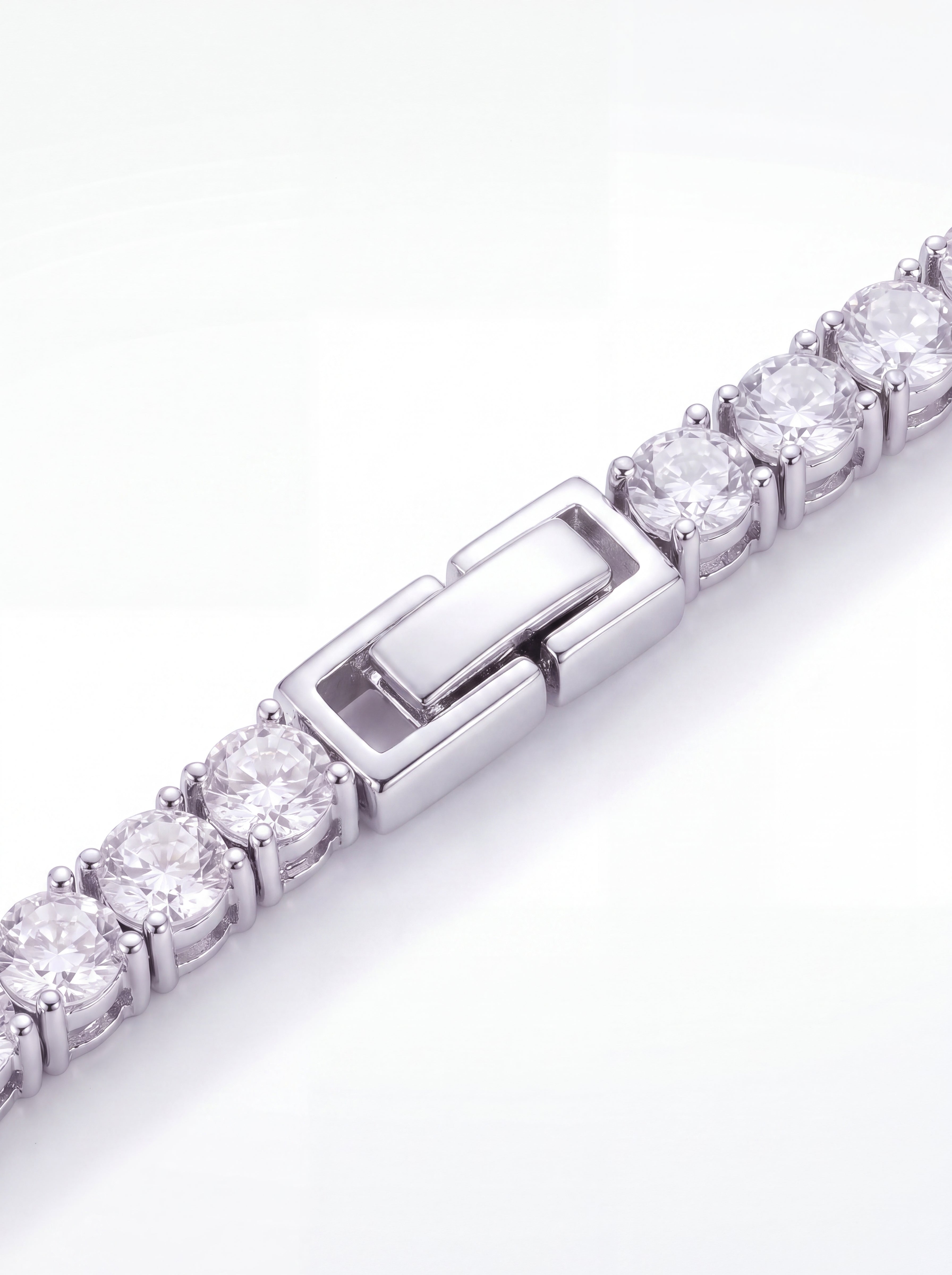 HYŌRIN – The Ice Crown Bracelet