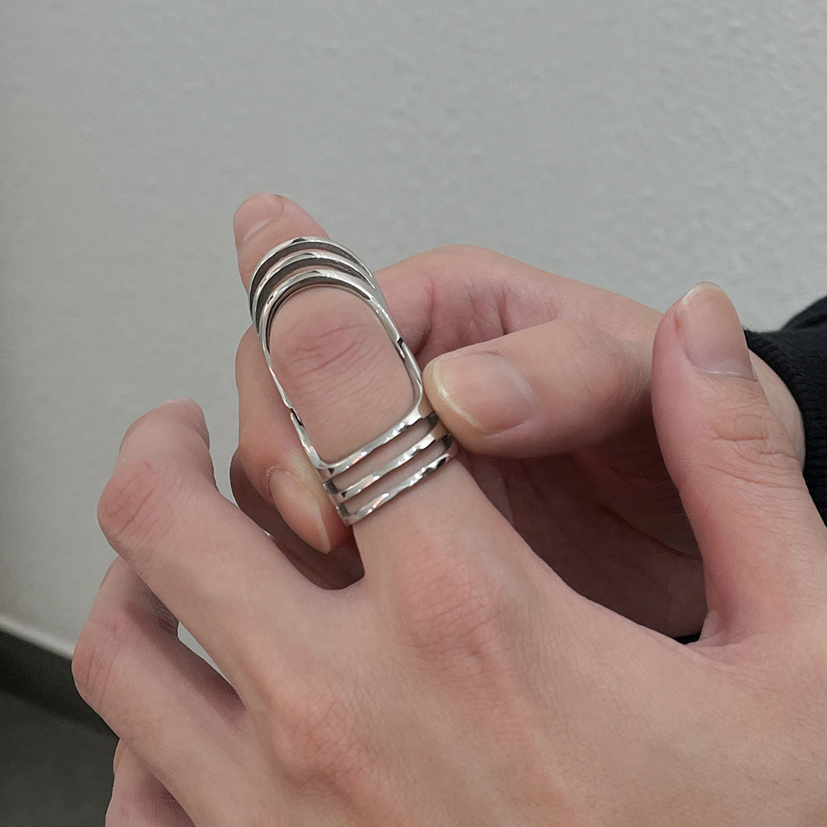 The Vertex Ring