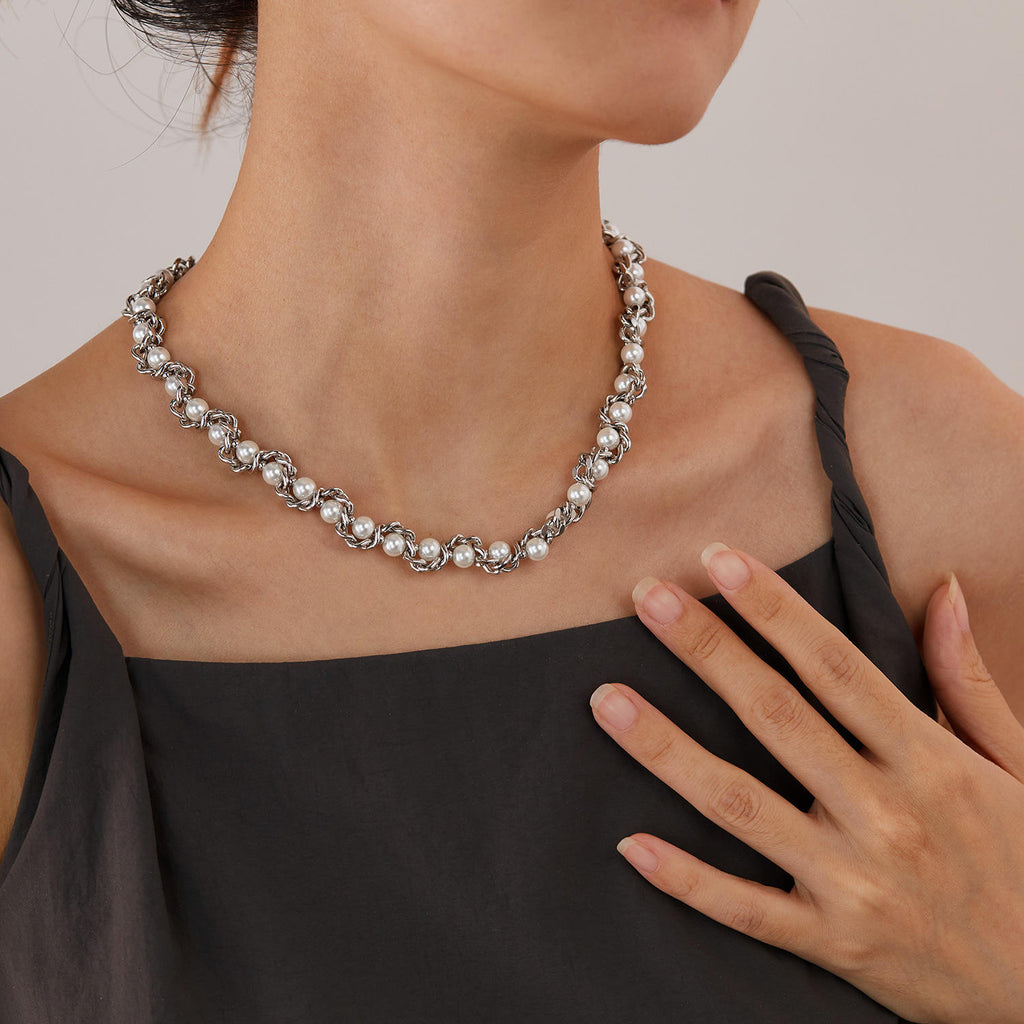 Yuki-Pearl Wrapped Necklace
