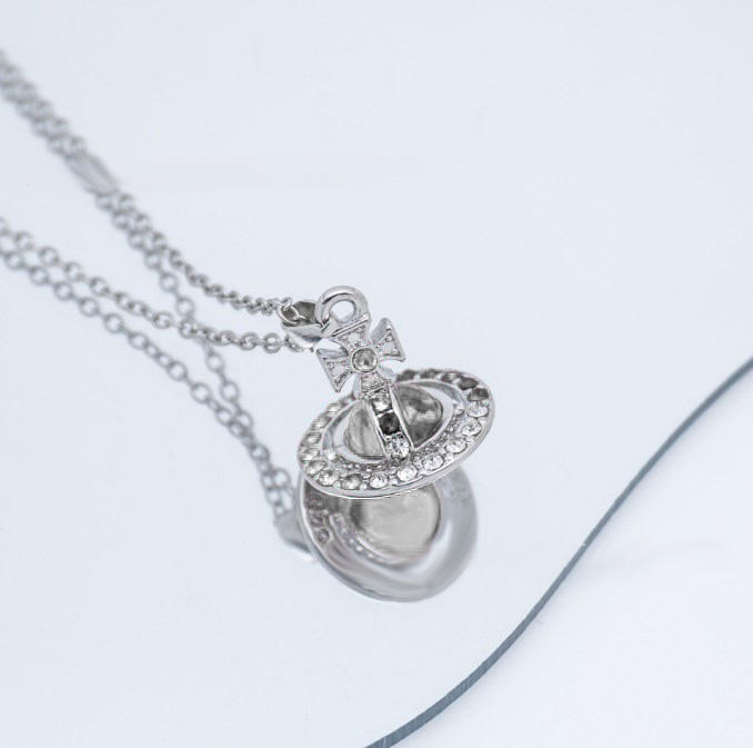 Silva-Iced Orb Pendant