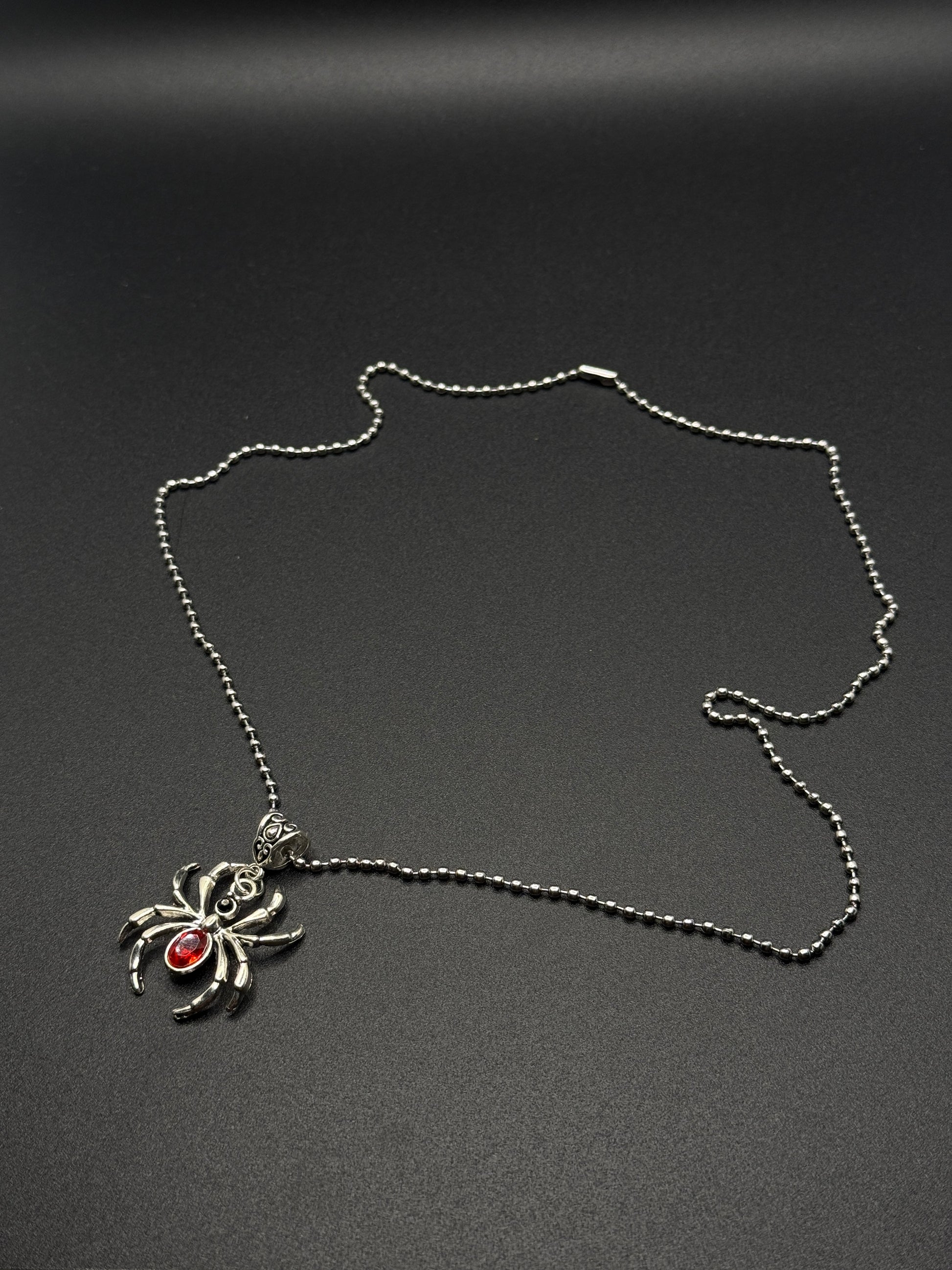 Rui Necklace-Red