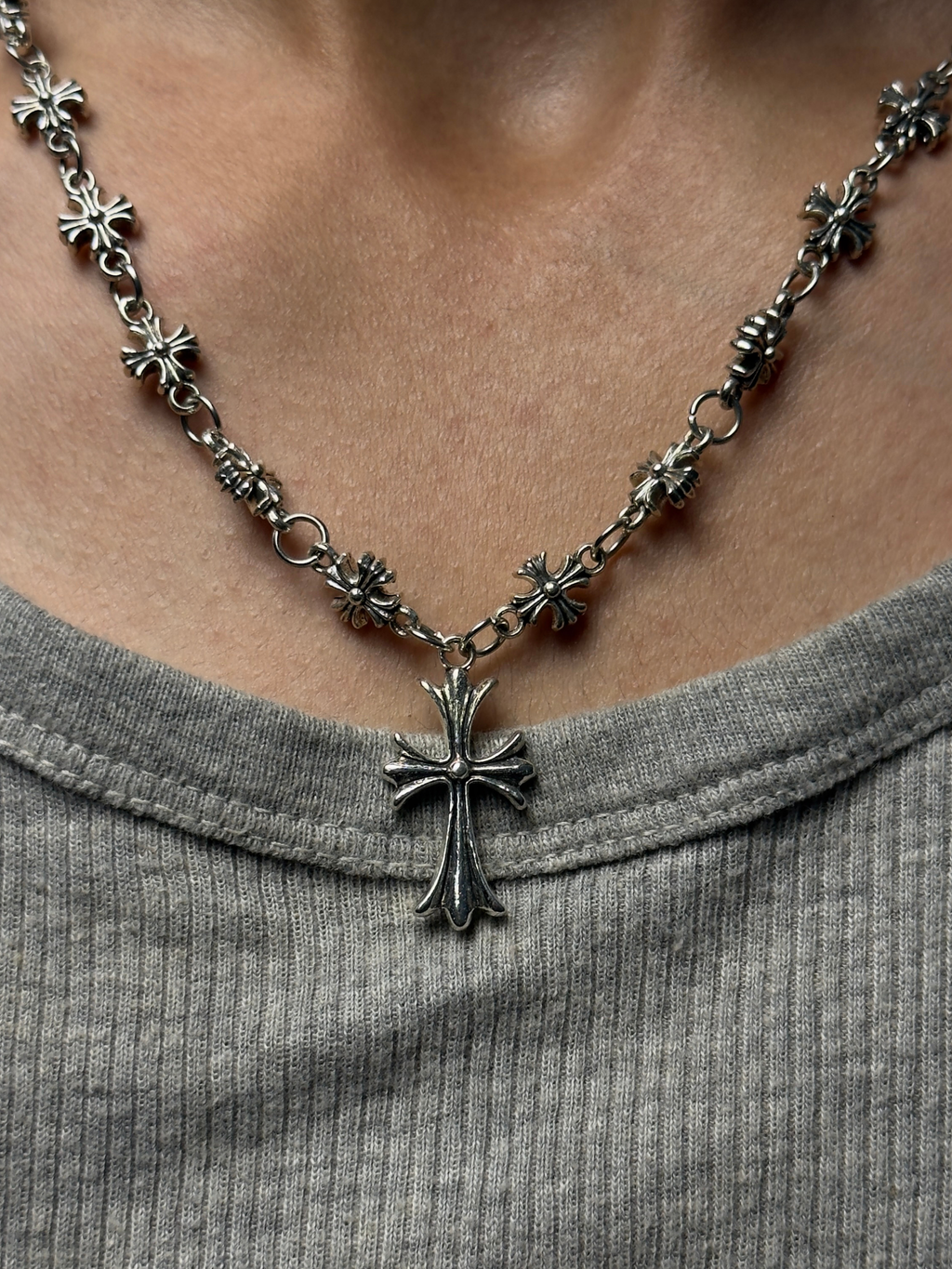 SEIREN – The Sacred Chain