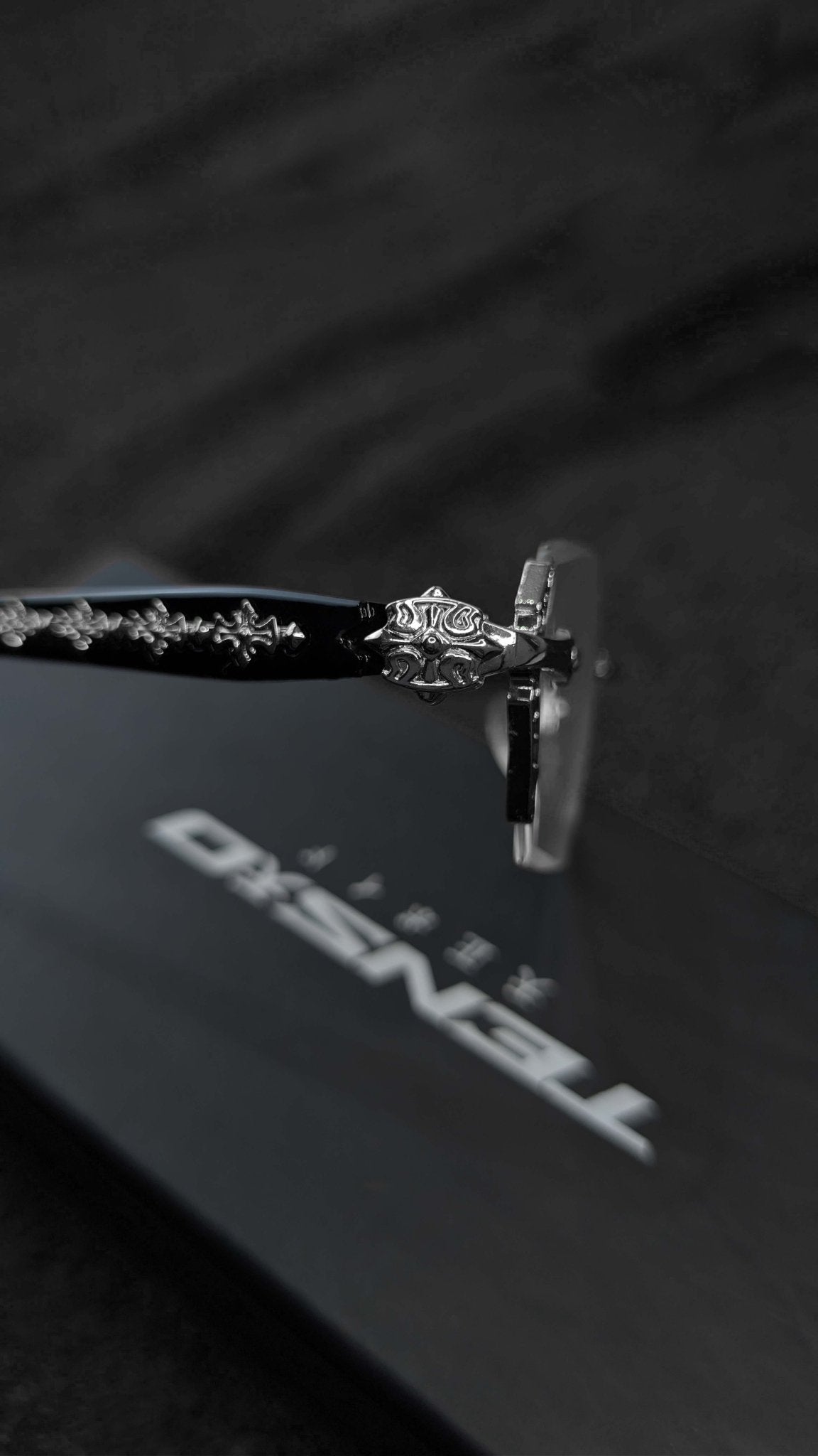MORTIS - The Silver Rimless Glasses - Tensho.clo