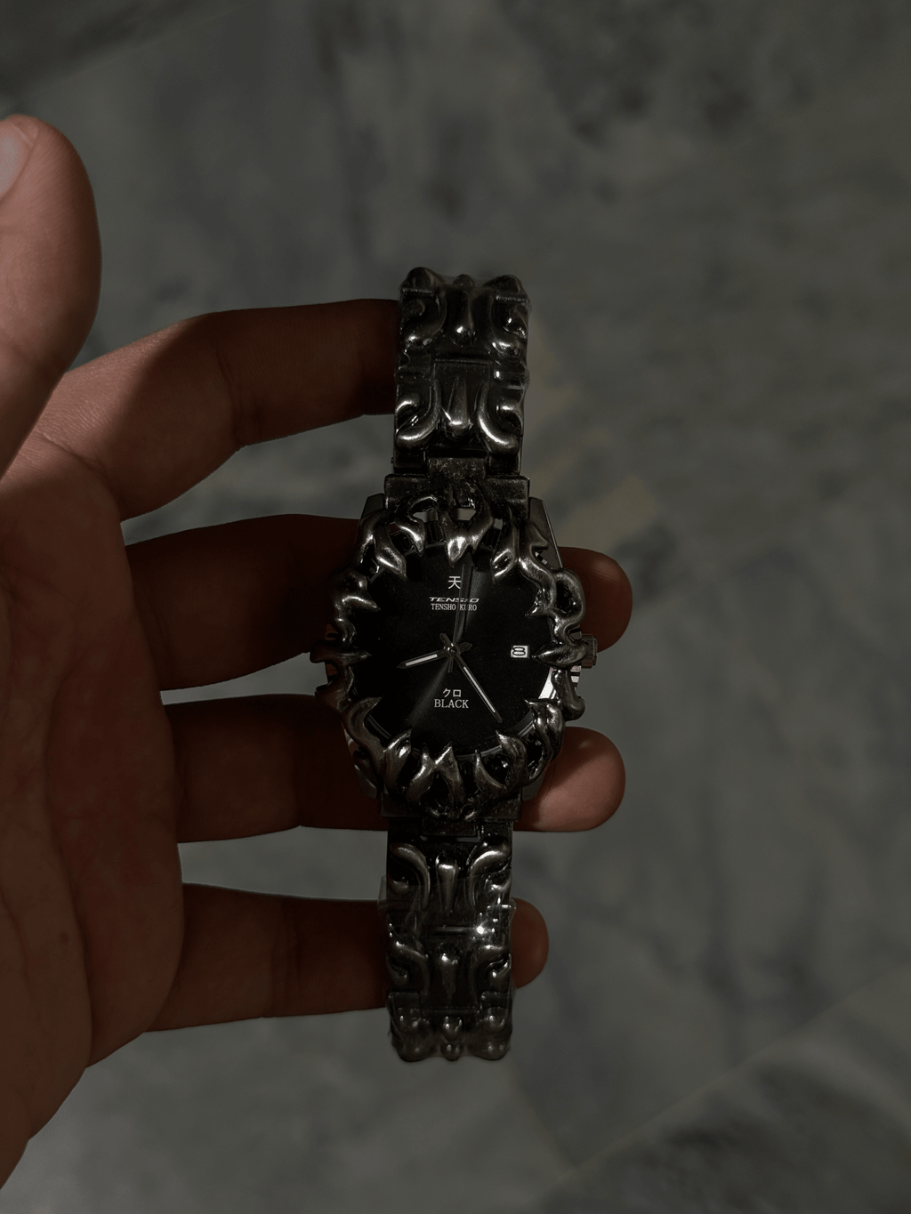 Tensho Kuro – Gothic Spiked Timepiece - Tensho.clo